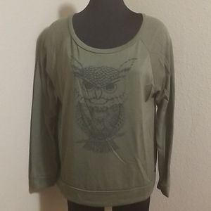 Neblina Dark Green Owl Top